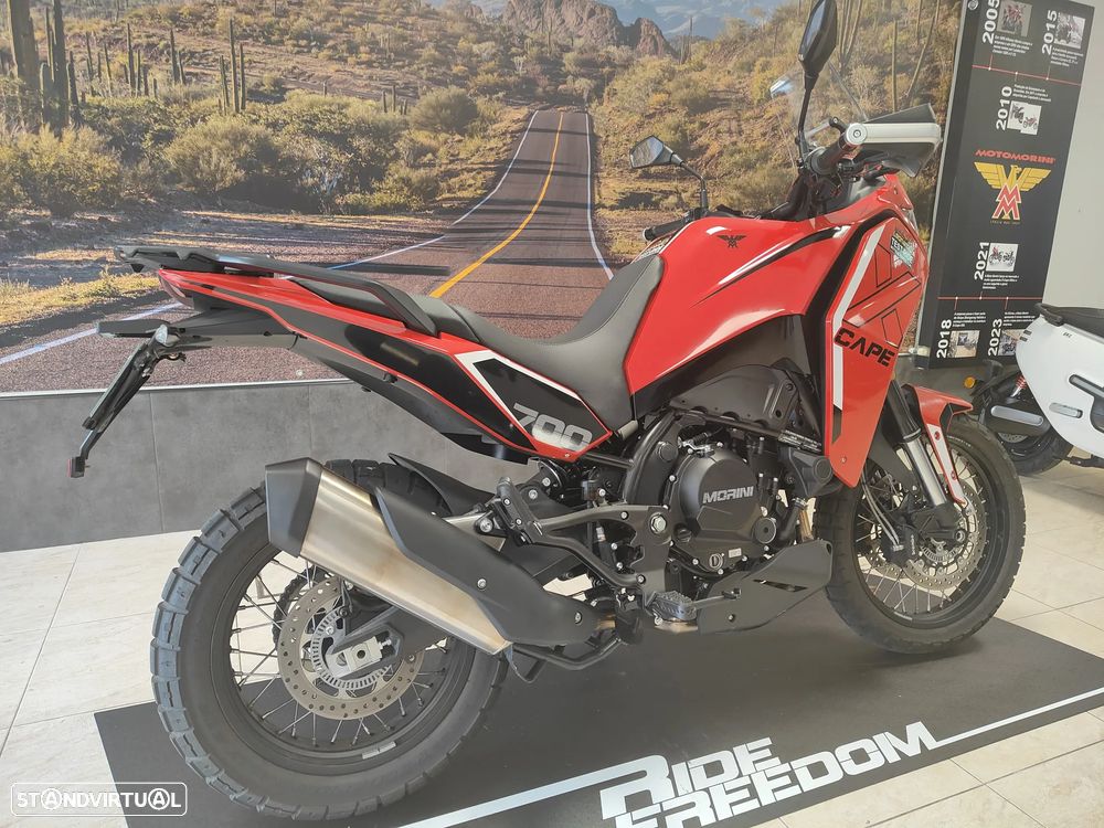 Moto Morini X-Cape 700 - 3