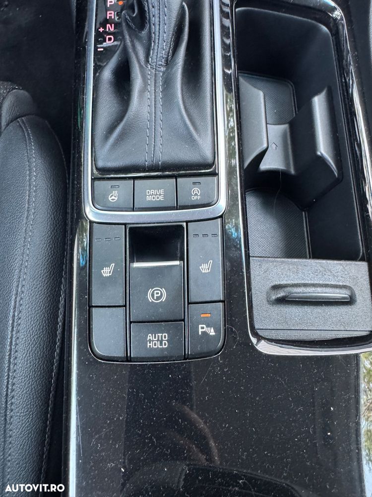 Kia Optima Sportswagon 1.7 CRDI DCT Business - 11