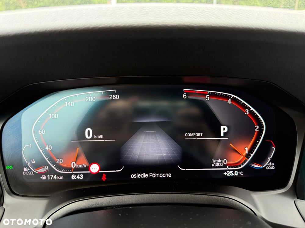 BMW Seria 3 318d Sport Line - 39