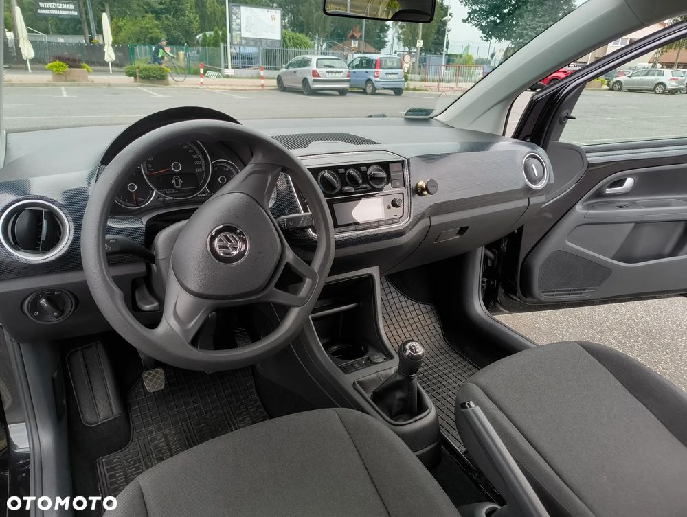 Volkswagen up! 1.0 move - 10
