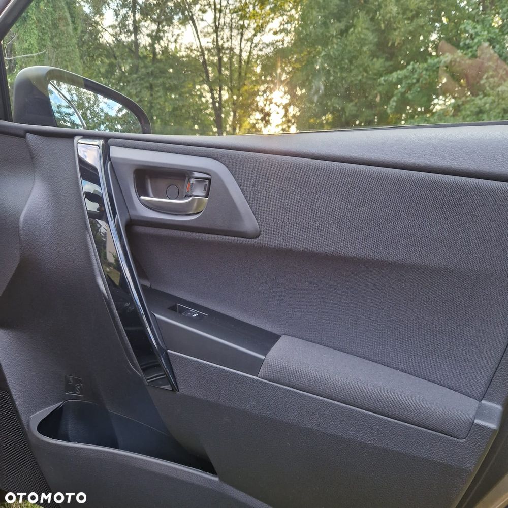 Toyota Auris 1.6 Premium - 8