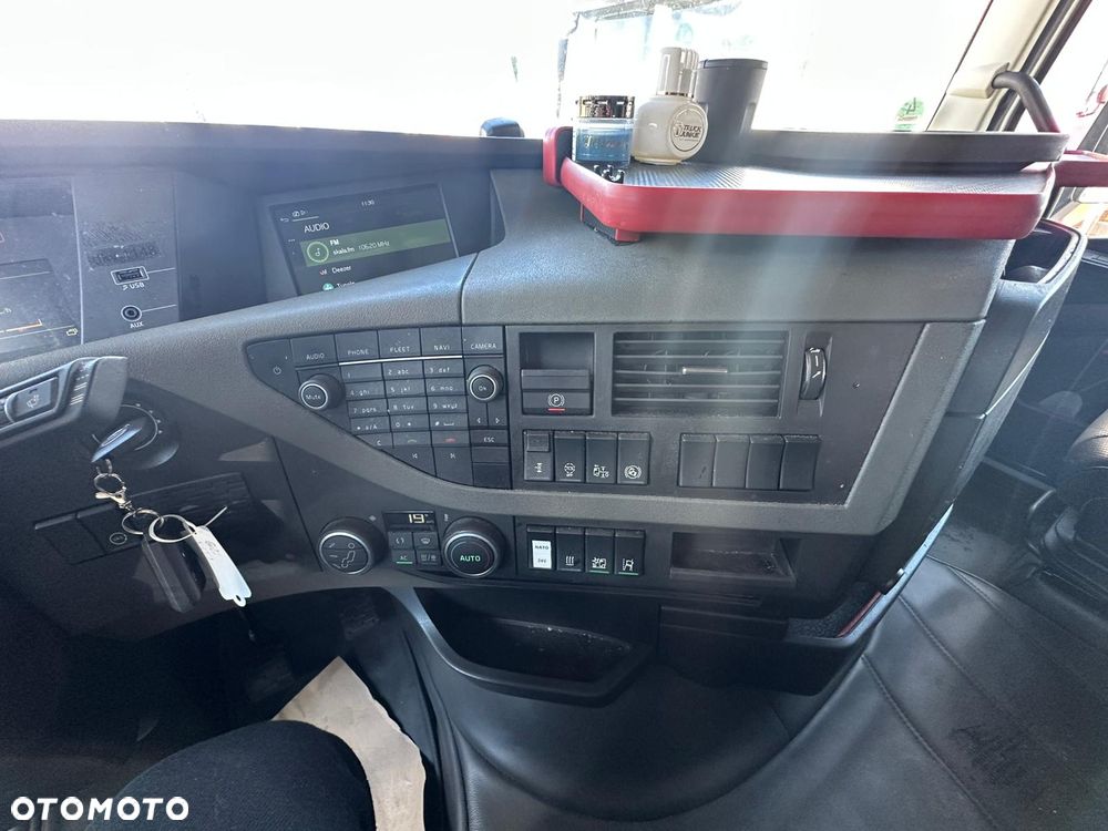 Volvo Volvo FH 500 / I-SAVE / ACC / KLIMA POSTOJOWA / NAVIGACJA - 5