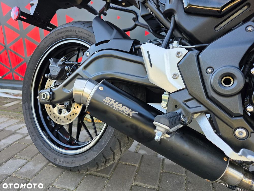 Kawasaki Z 650 RS - 27