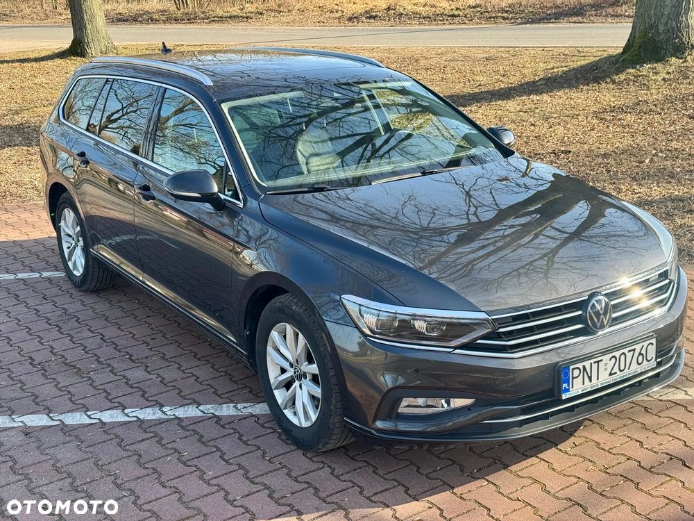 Volkswagen Passat 2.0 TDI SCR DSG Business - 13