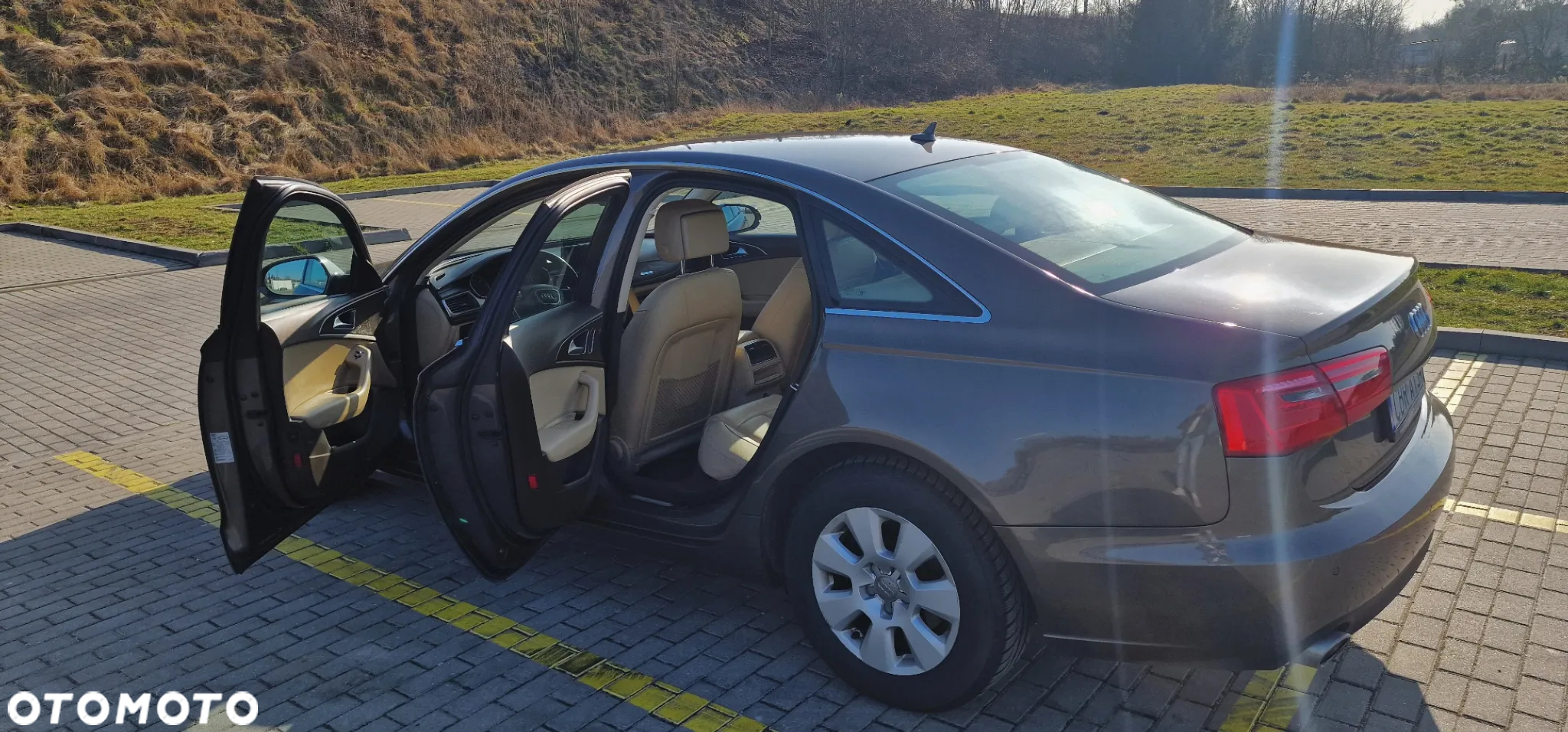 Audi A6 - 8