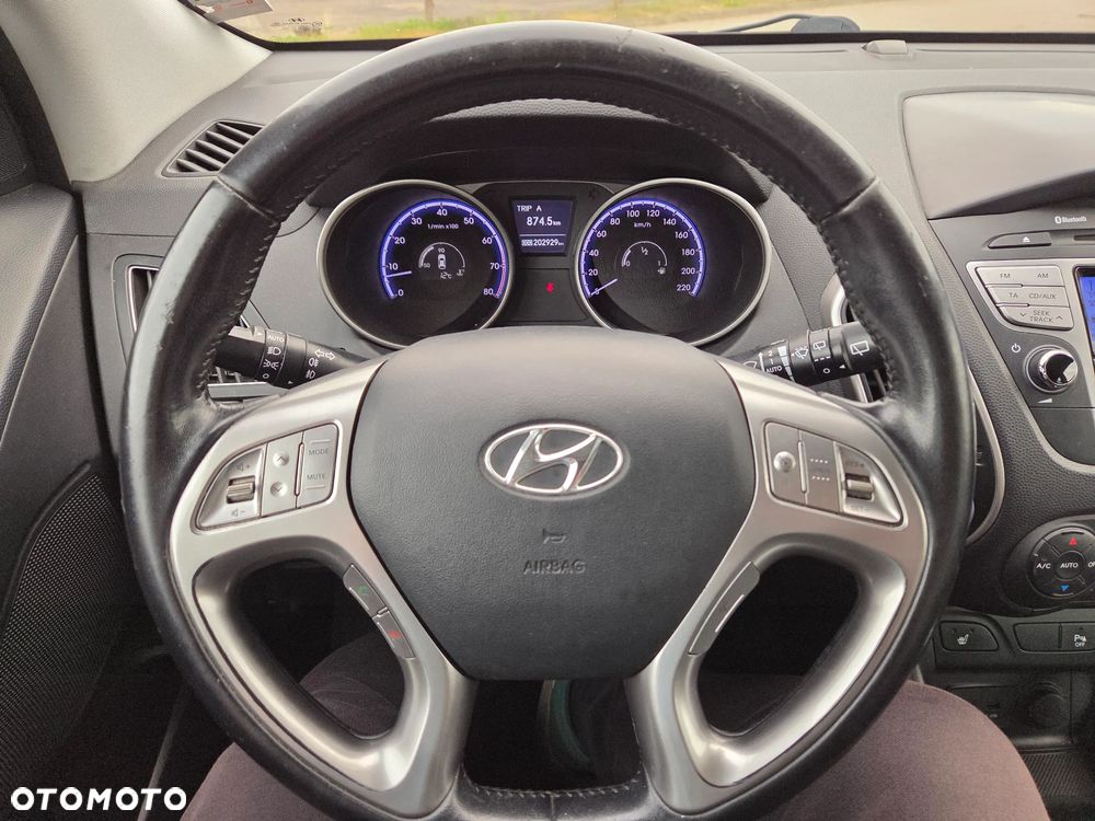Hyundai ix35 2.0 2WD Style - 19