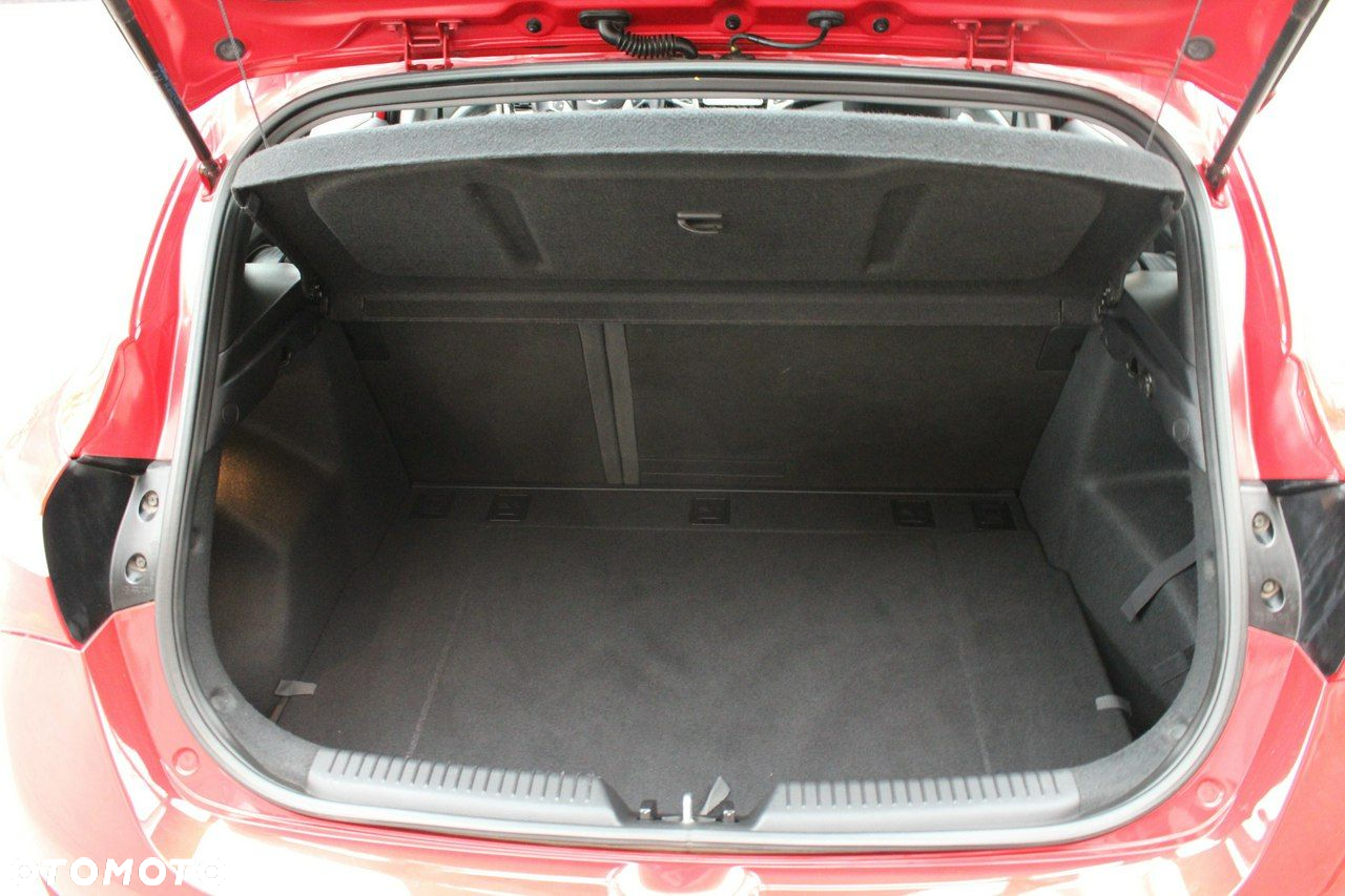 Hyundai i30 - 32