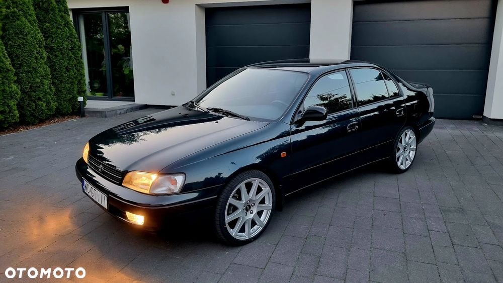 Toyota Carina - 2
