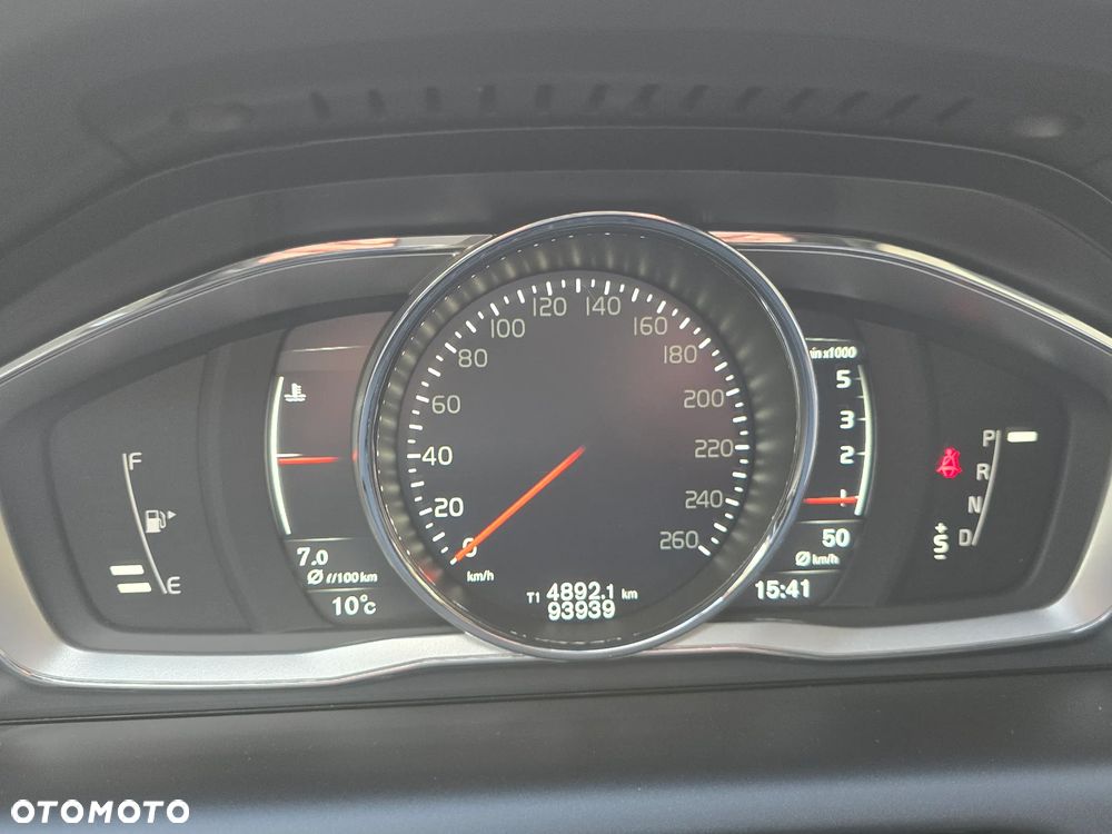 Volvo XC 60 D3 Geartronic Summum - 11