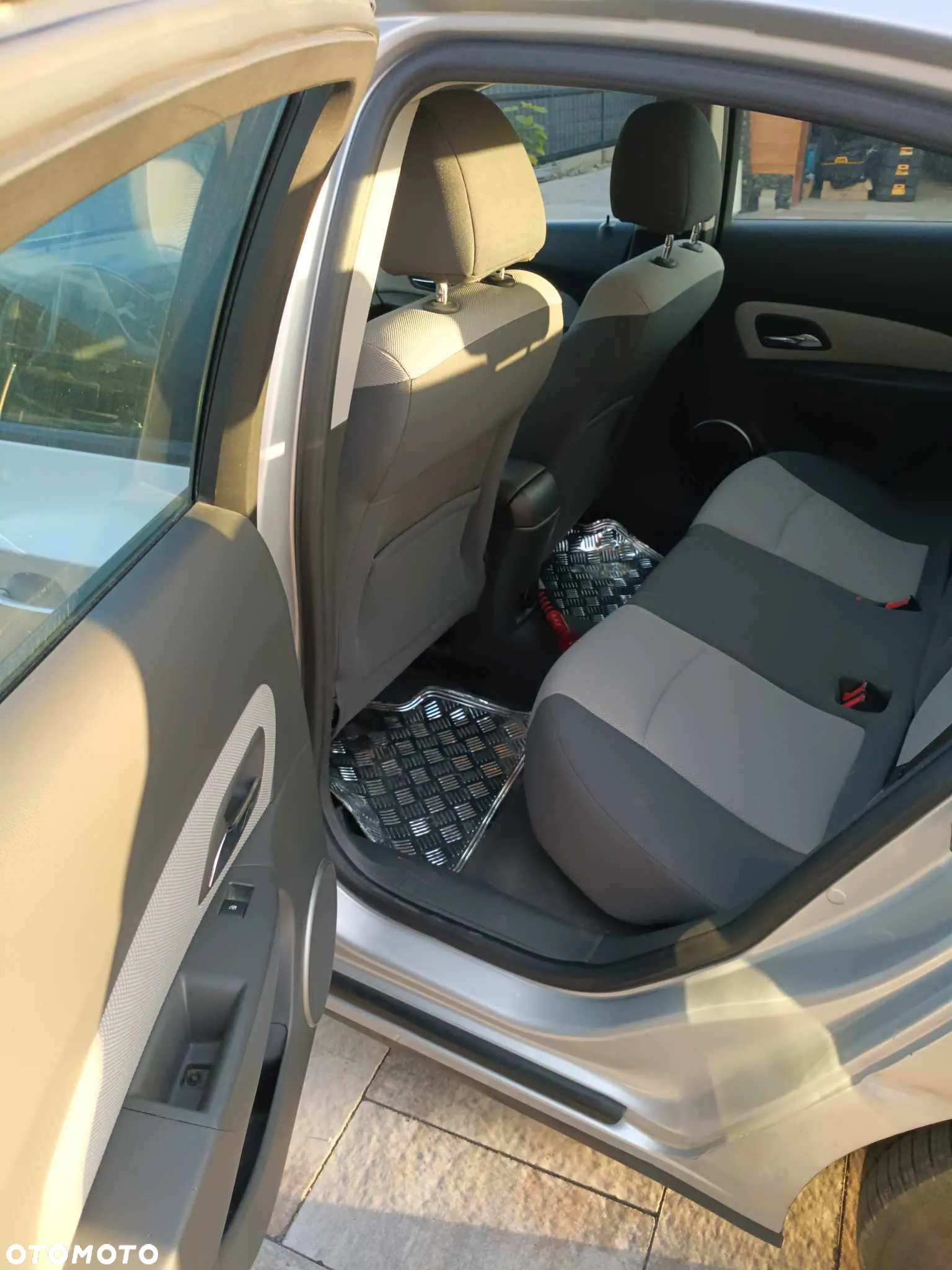 Chevrolet Cruze 2.0 VDCi LS - 6