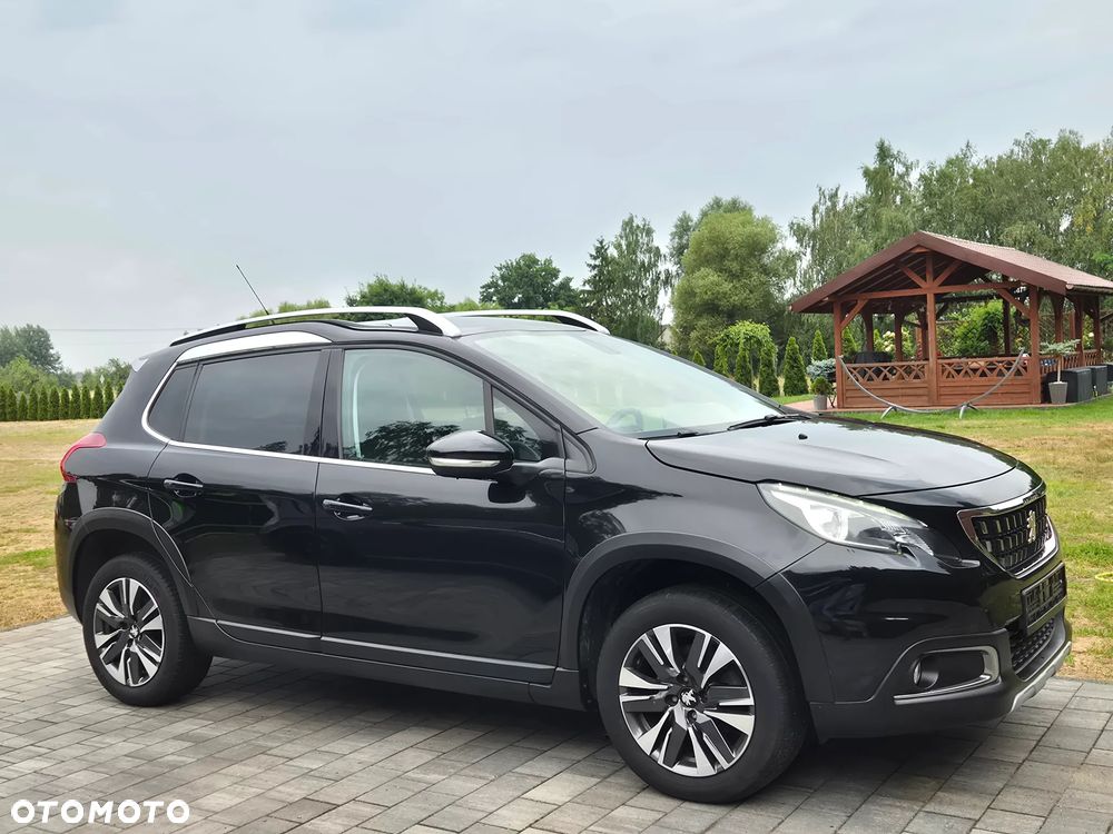 Peugeot 2008 1.2 Pure Tech Allure S&S - 3