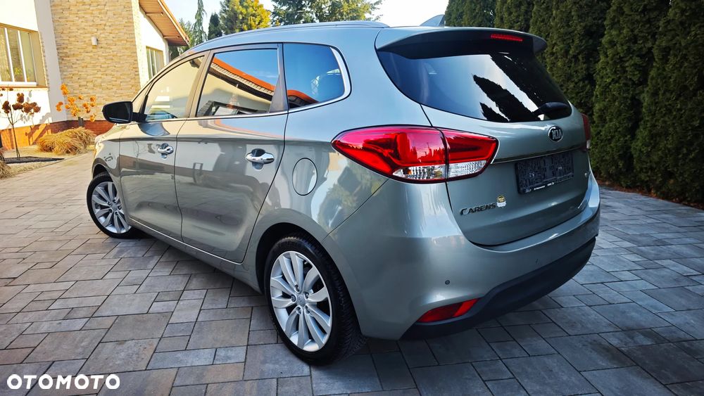 Kia Carens 1.7 CRDi Business Line 7os 7DCT - 5