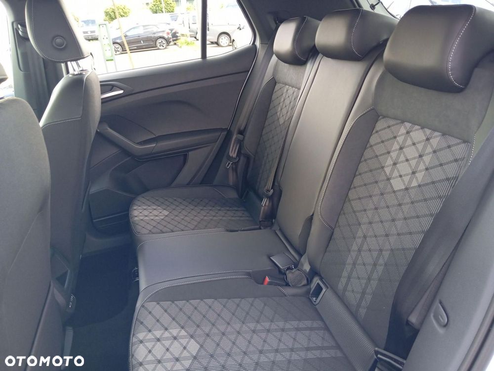 Volkswagen T-Cross - 18