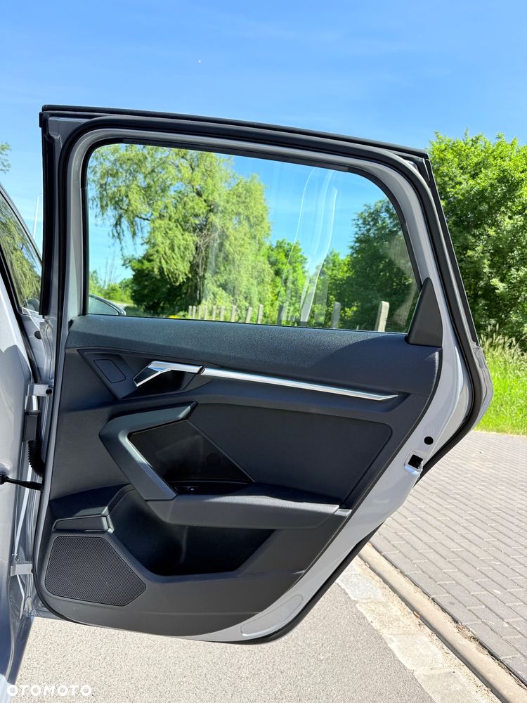 Audi A3 Sportback 1.4 TFSI e-tron Ambition - 13