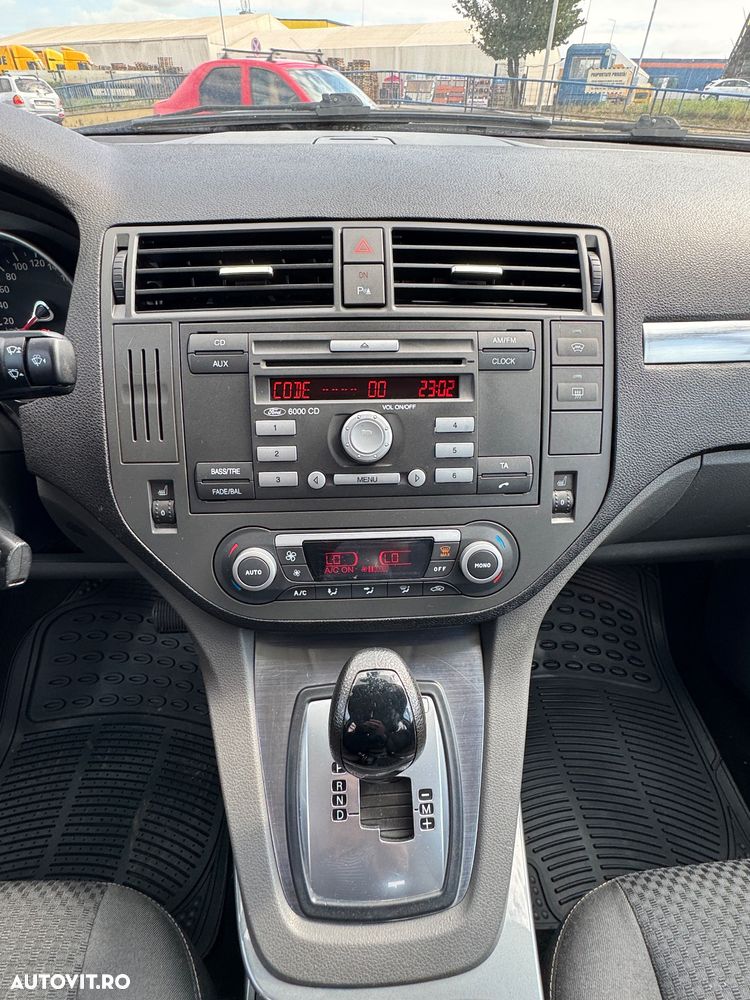 Ford C-Max - 13
