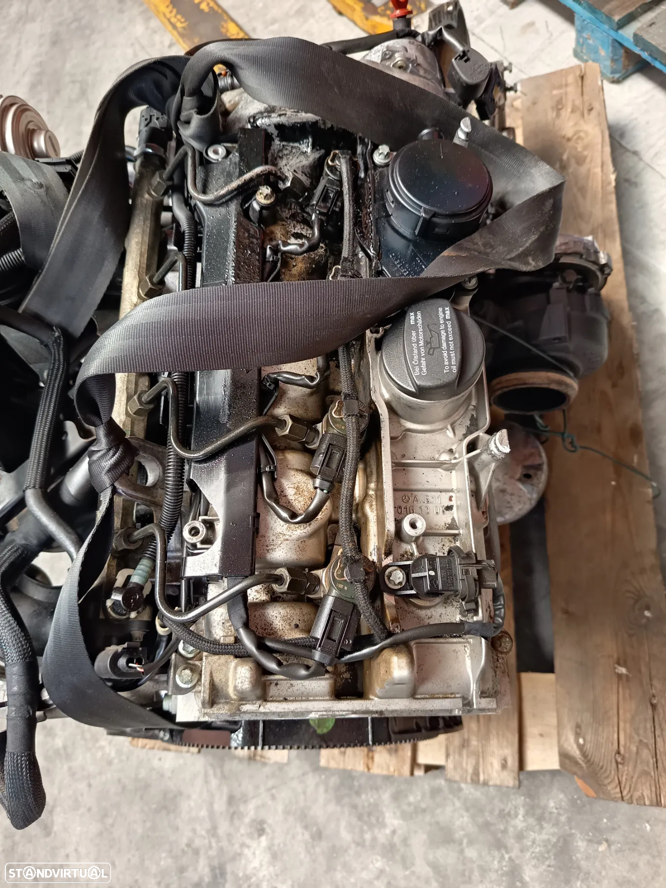 Motor Mercedes E W210 ano 2000 Ref: 611 961 - 2