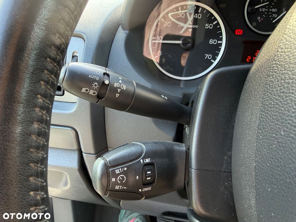 Fiat Scudo Panorama L2H1 Family - 26