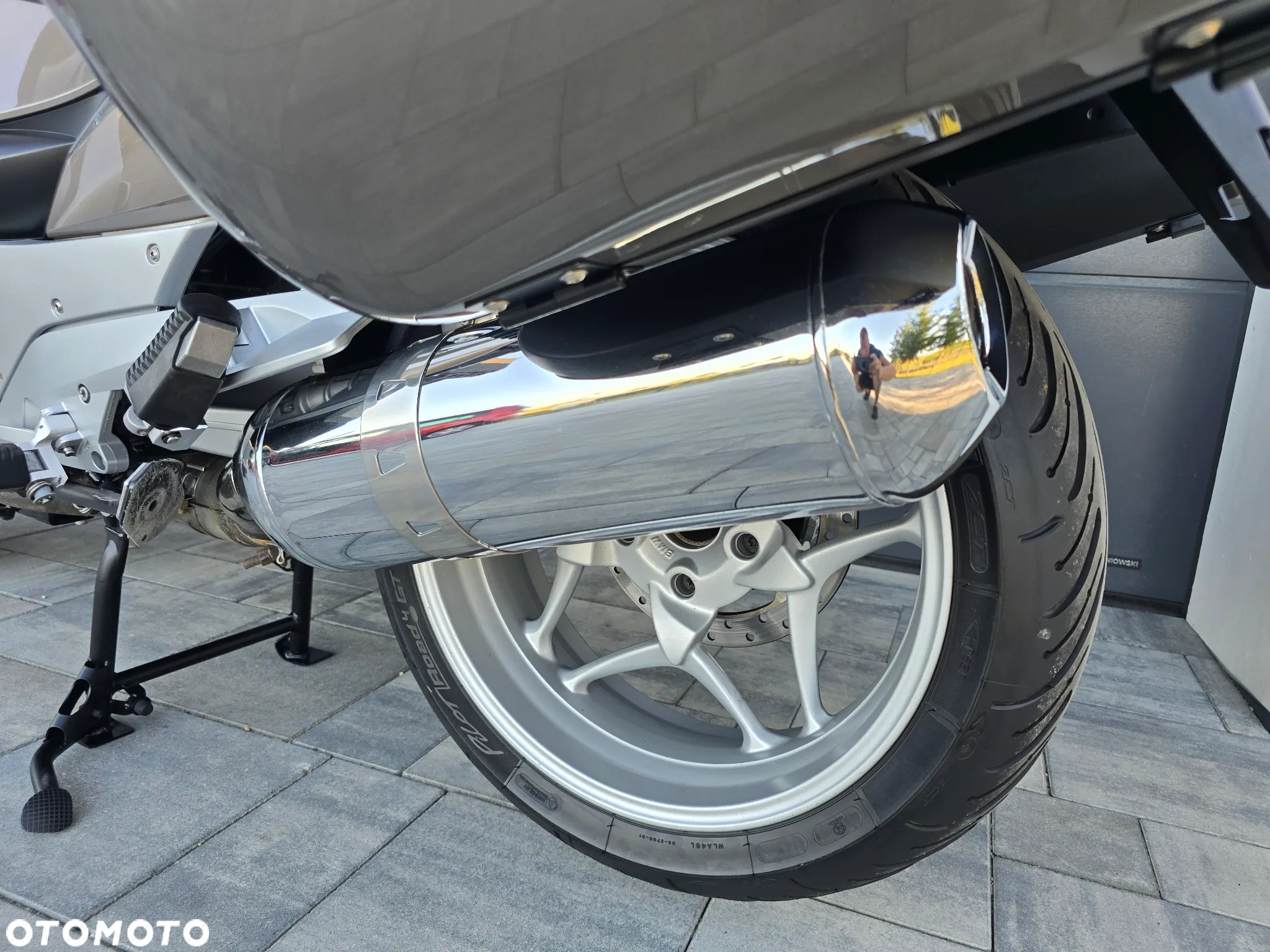 BMW R - 19