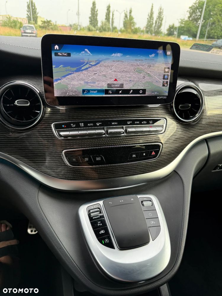 Mercedes-Benz Klasa V 300 d Avantgarde 9G-Tronic (ekstra d³) - 21