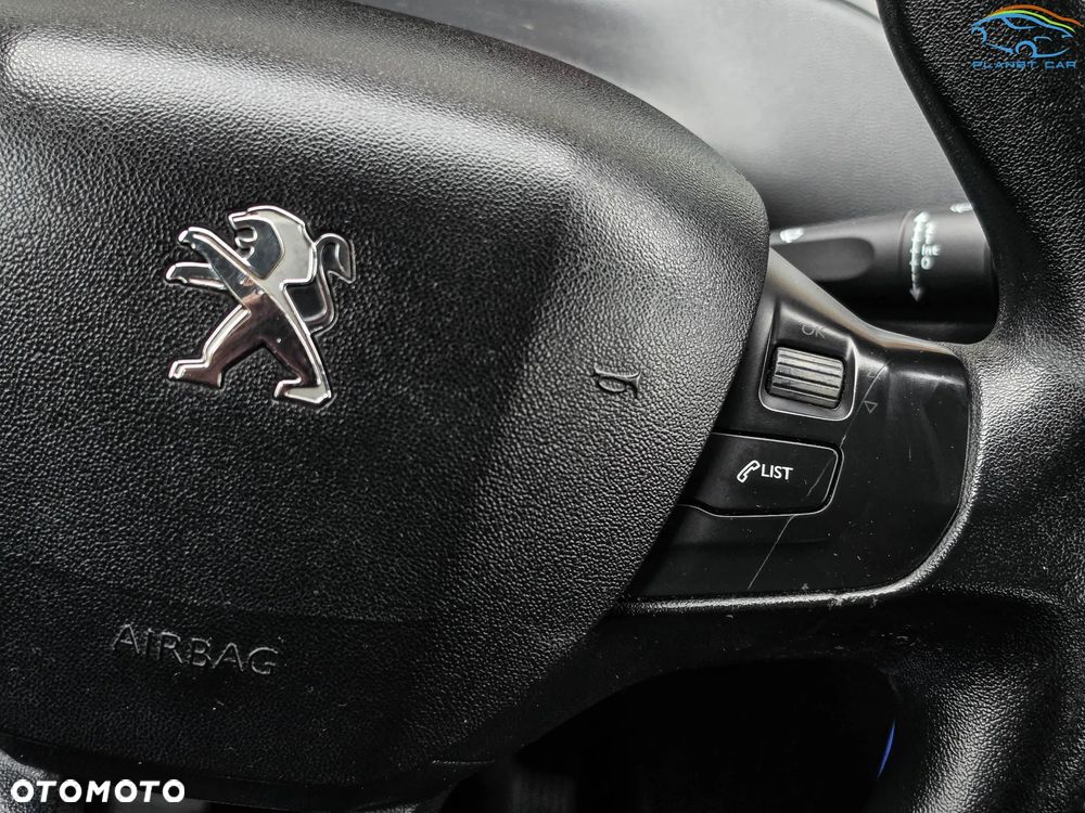 Peugeot 208 95 VTI Active - 27