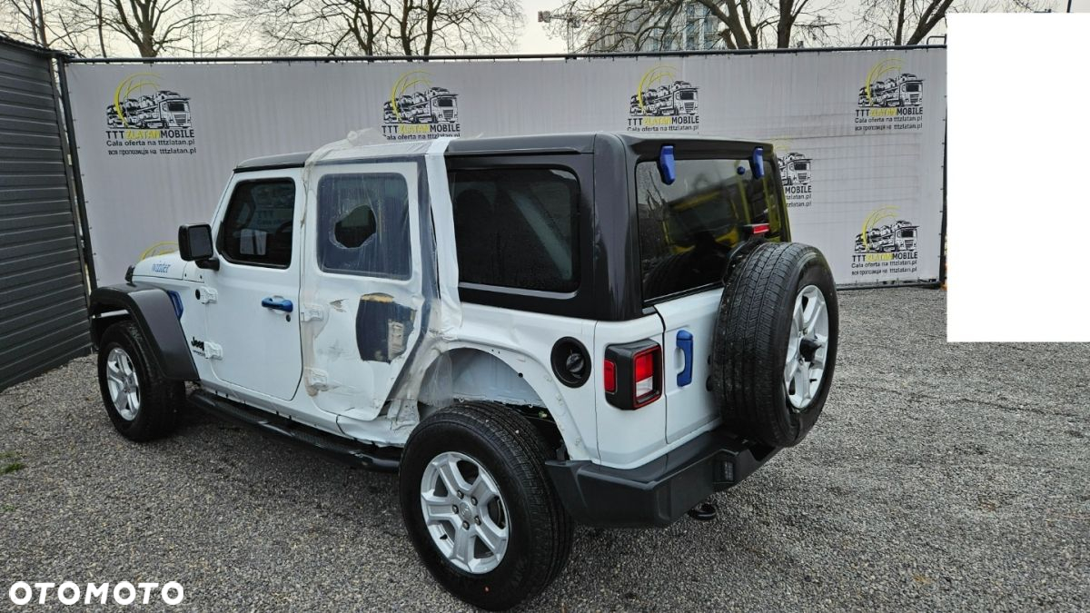 Jeep Wrangler - 19