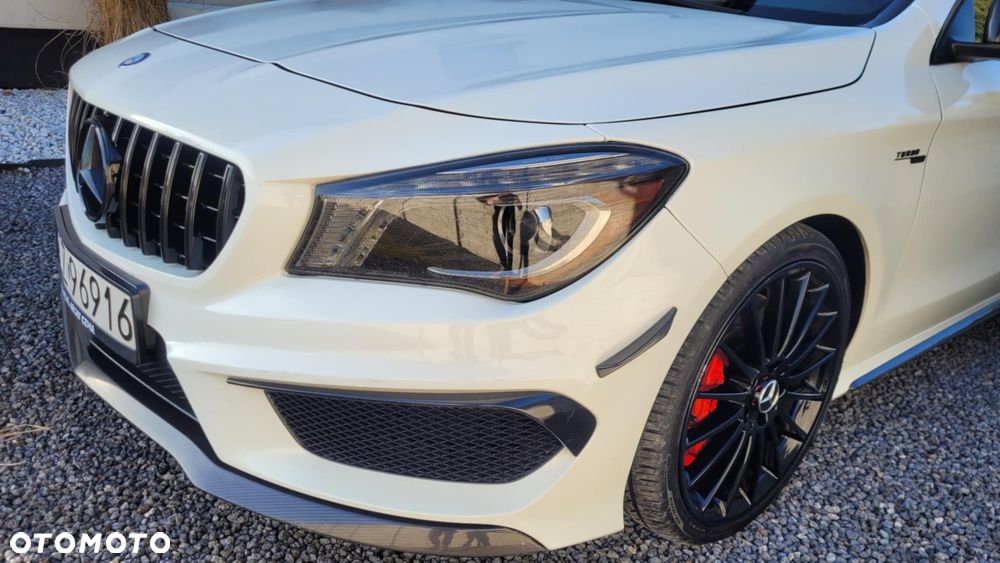 Mercedes-Benz CLA 45 AMG 4Matic 7G-DCT - 5