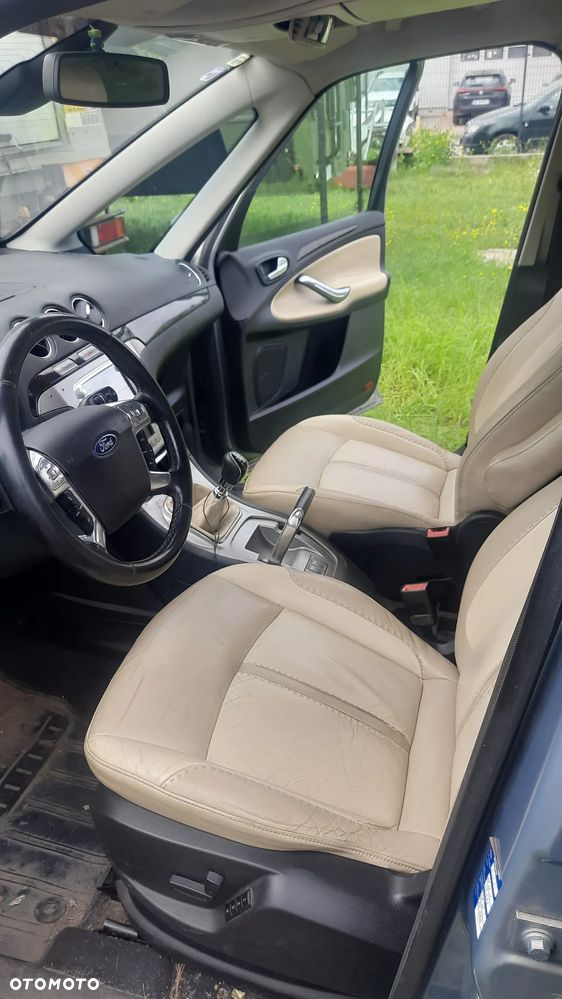 Ford Galaxy 2.2 TDCi Platinium X (Ghia) - 8