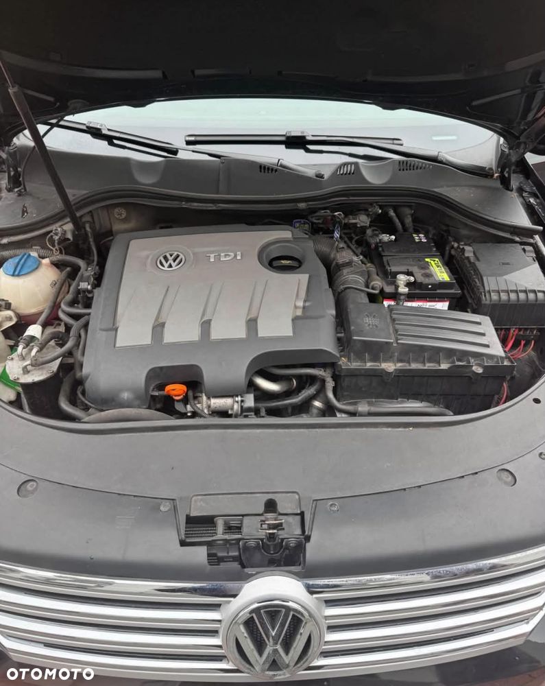 Volkswagen Passat 1.6 TDI Comfortline - 7