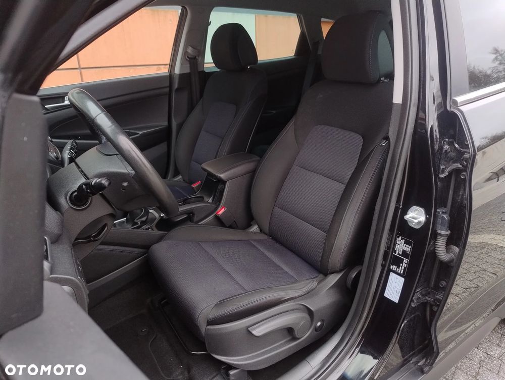 Hyundai Tucson blue 1.7 CRDi 2WD Advantage - 9