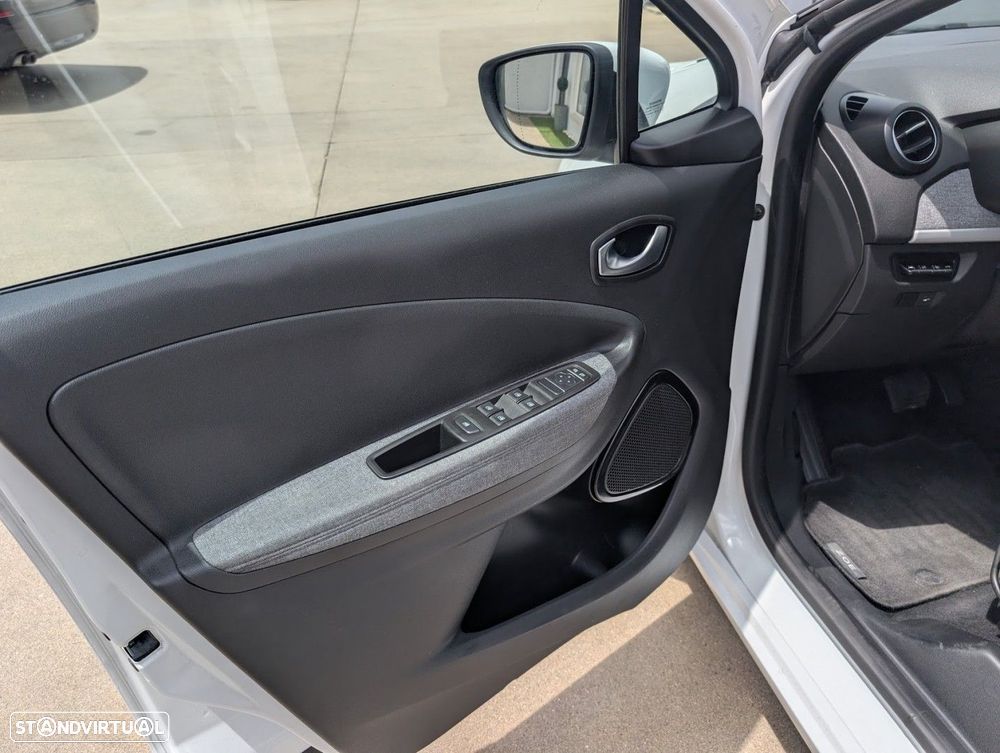 Renault Zoe (c/ Bateria) Limited 50 - 6