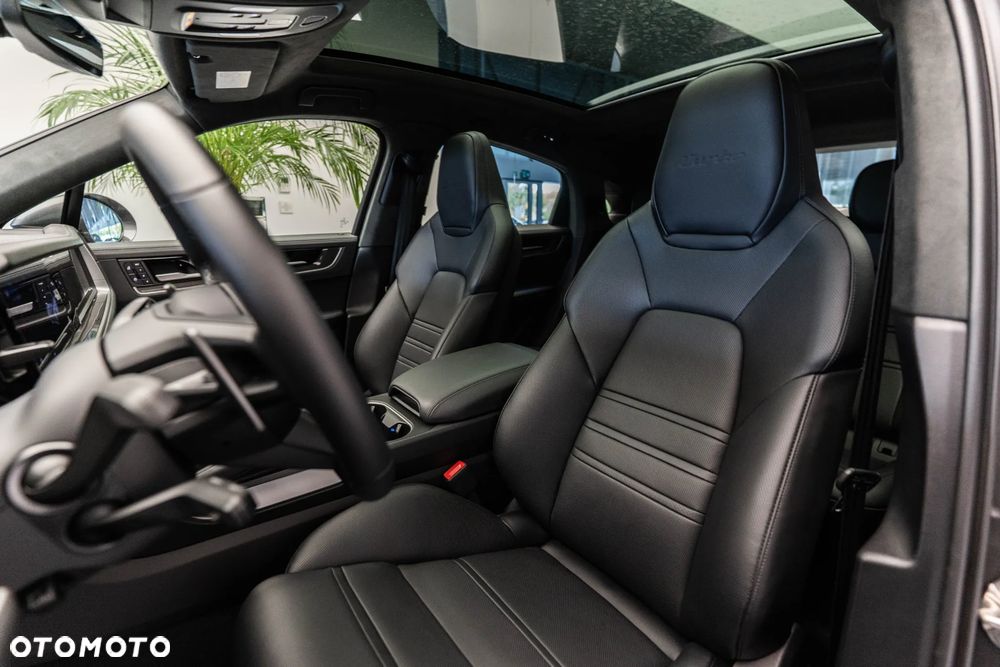 Porsche Cayenne - 12