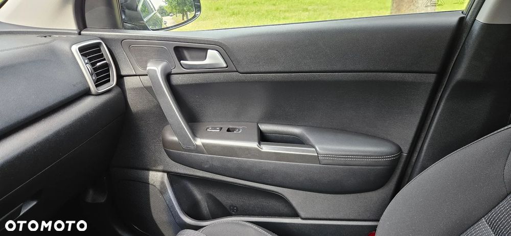 Kia Sportage 1.6 GDI 2WD Black Edition - 9