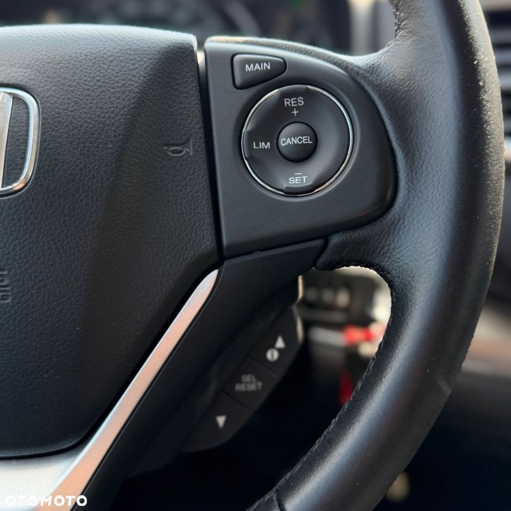 Honda CR-V - 24