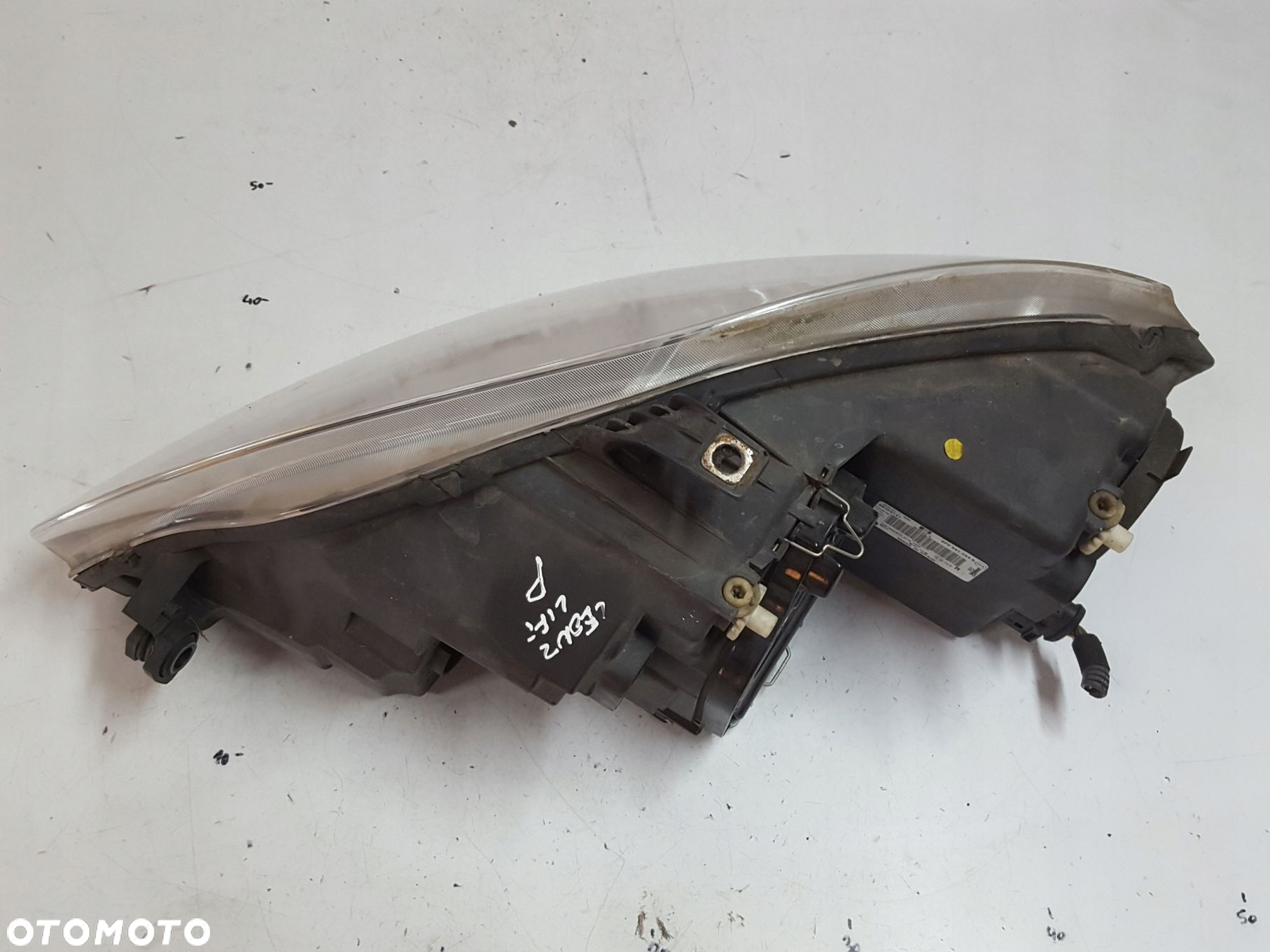 SEAT LEON 2 II LIFT 09-12r LAMPA PRAWA PRZÓD ANGLIK - 4