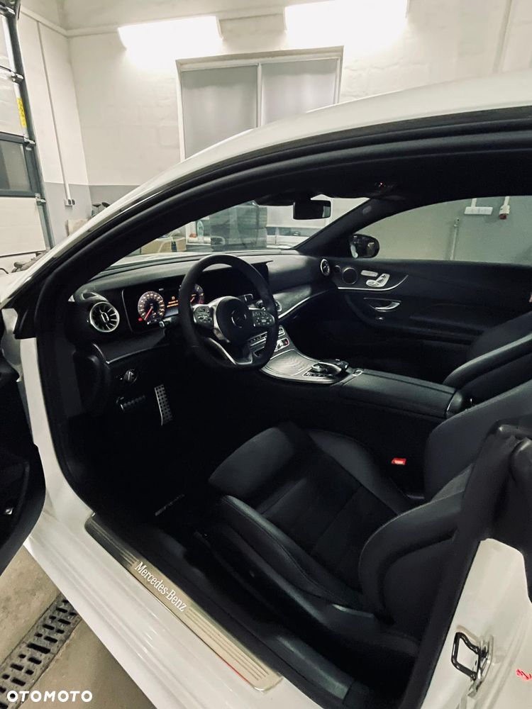 Mercedes-Benz Klasa E 220 d 4Matic 9G-TRONIC AMG Line - 13