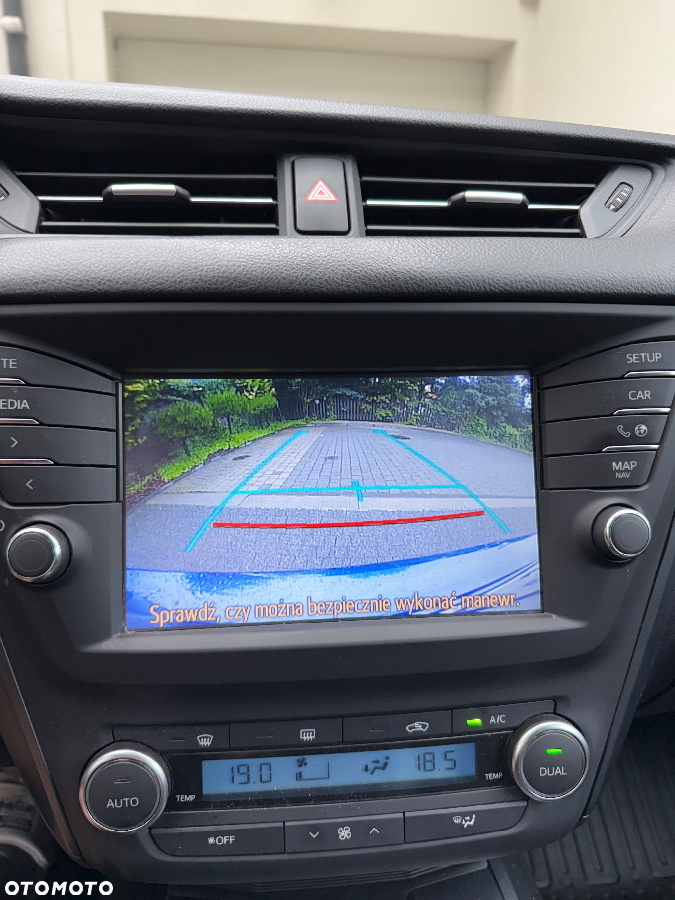 Toyota Avensis - 6
