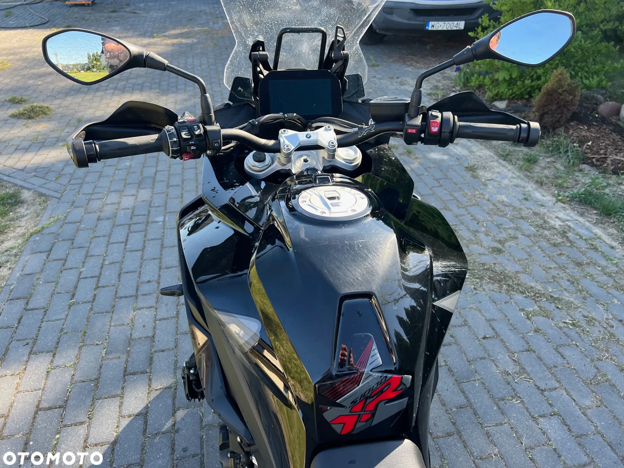 BMW XR - 6