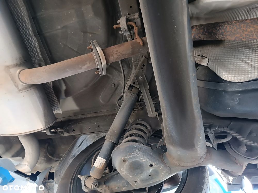 Nissan Qashqai 1.6 dCi TEKNA+ - 8