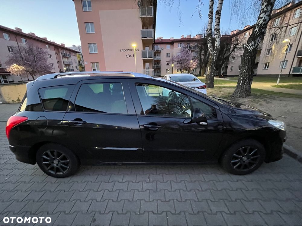 Peugeot 308 HDi FAP 110 (Blue Lion) Business Line Niveau 1 - 4