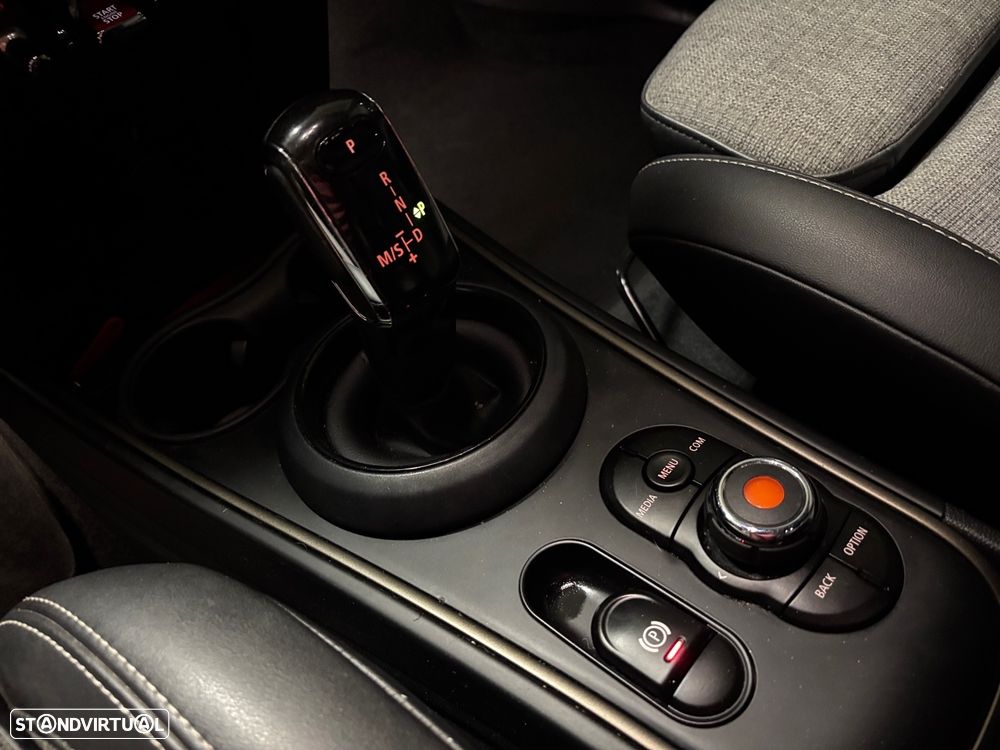 MINI Countryman One D Sport Edition Auto - 10