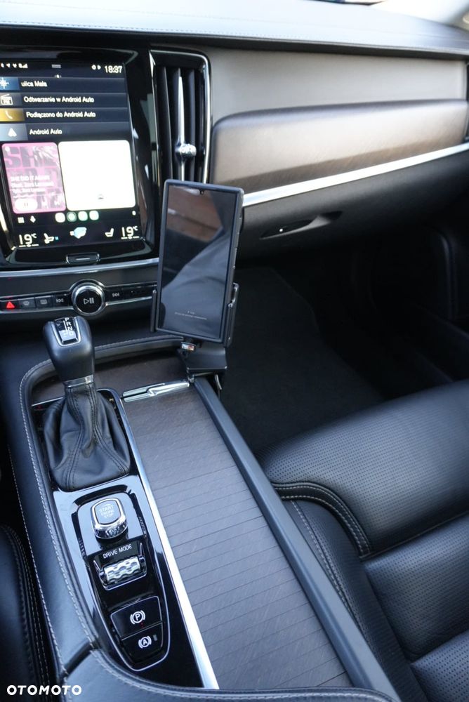 Volvo V90 Cross Country D5 AWD Pro - 17