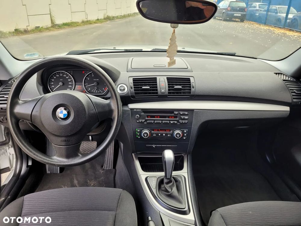 BMW Seria 1 - 17