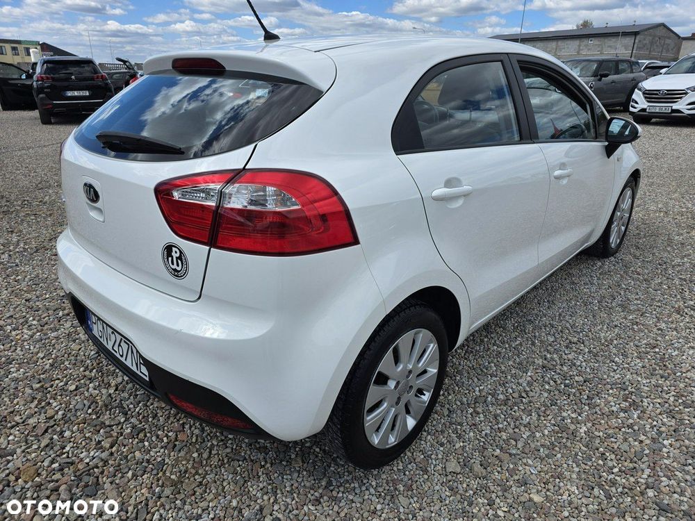 Kia Rio 1.2 Edition 7 - 3
