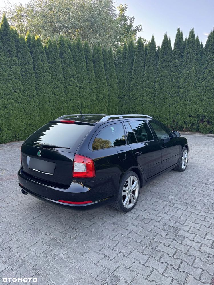 Skoda Octavia 2.0 TDI DPF RS - 7