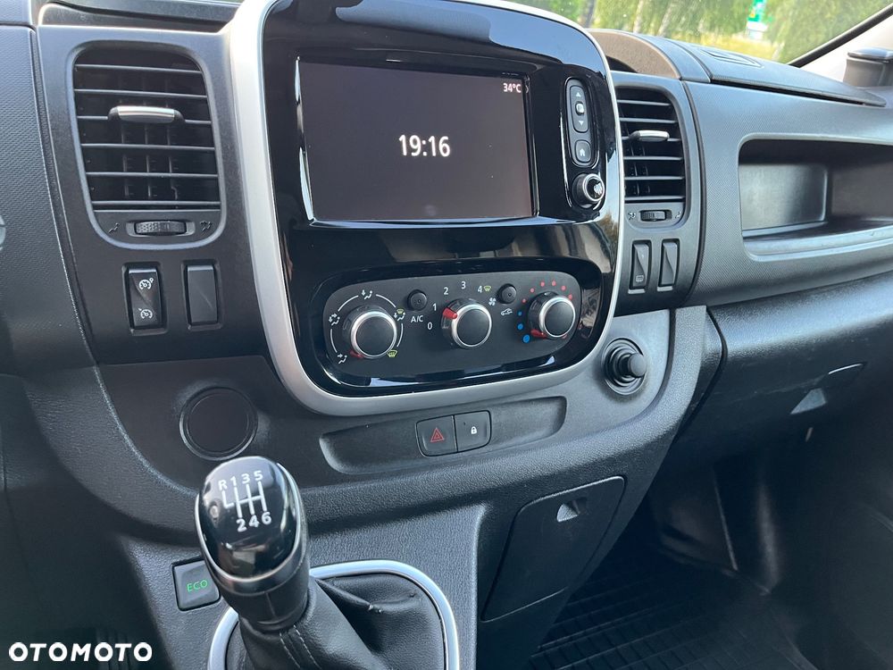 Renault Trafic - 20