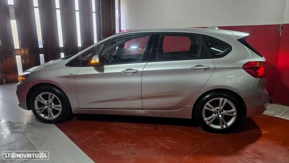 BMW 216 Active Tourer d Line Sport - 10