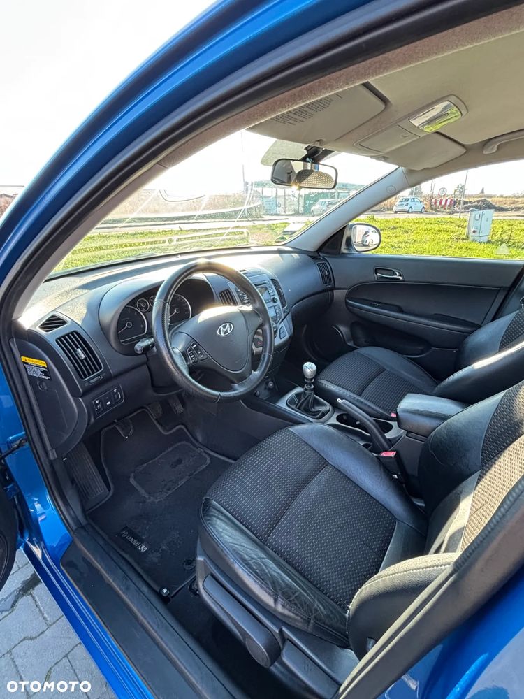 Hyundai i30 1.6 Style - 9