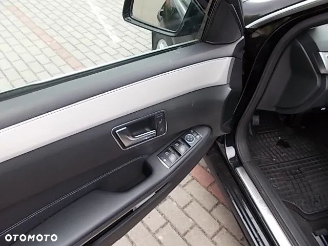 Mercedes-Benz Klasa E 200 BlueTEC 7G-TRONIC Classic - 21