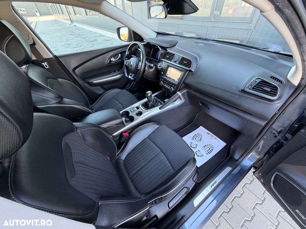 Renault Kadjar Energy TCe 165 Bose Edition - 23