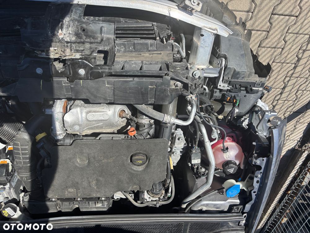 Peugeot 308 BlueHDi 130 EAT8 Allure Pack - 7